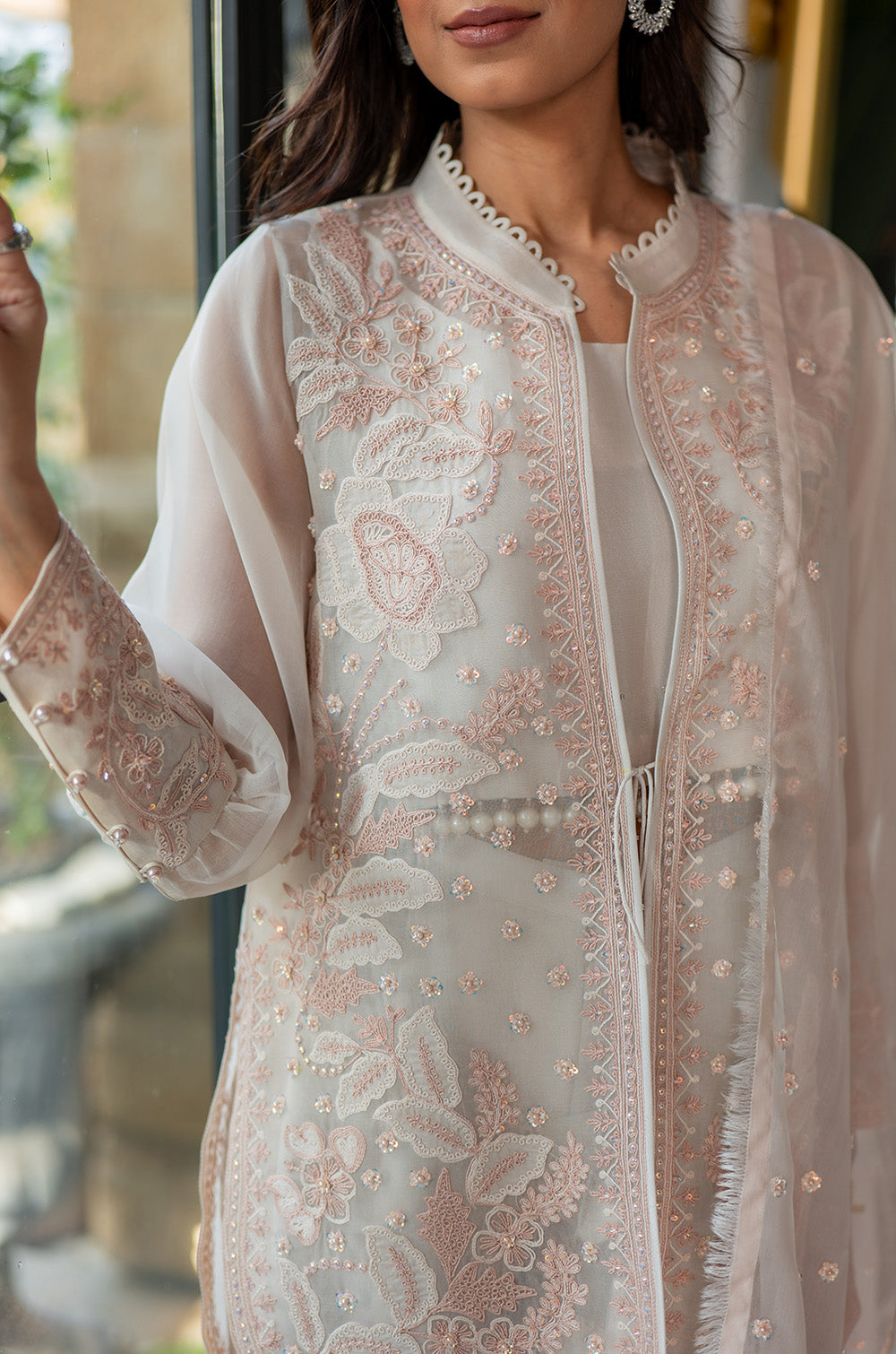 Ivory Desire RTD