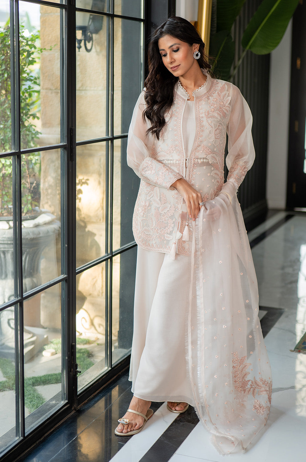 Ivory Desire RTD