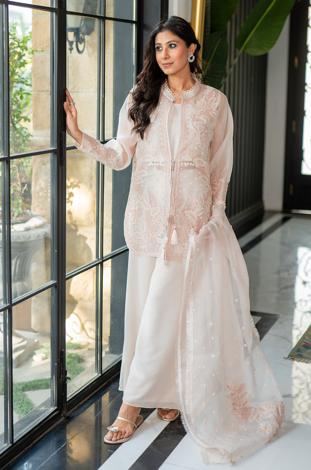 Ivory Desire RTD